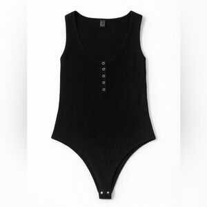 Forever 21 Black Sleeveless Bodysuit